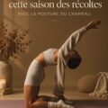 Femme réalisant la posture du chameau lors d'une séance de yoga en extérieur, améliorant sa flexibilité et son ouverture thoracique.